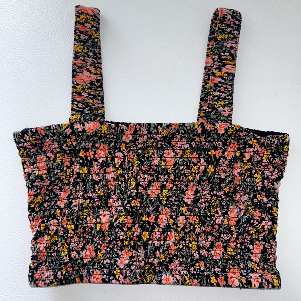 American Eagle Outfitters Black Floral Smocked Crop Tank